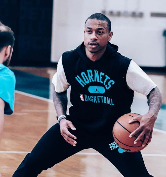 朱辰杰在比 朱辰杰在比