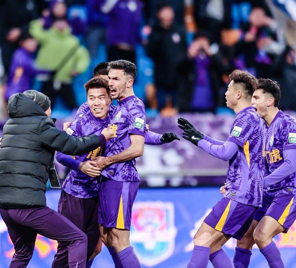 鼓励球员们 鼓励球员们